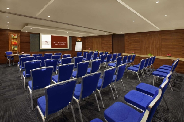 DoubleTree by Hilton Hotel and Residences Dubai Al Barsha